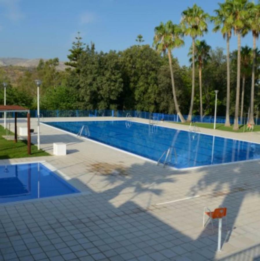 Вилла La Casa Del Rio Pedralba Экстерьер фото